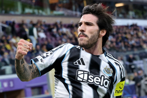 Sandro Tonali: “Sosial şəbəkələrdən imtina həyatımı yaxşılaşdırdı”