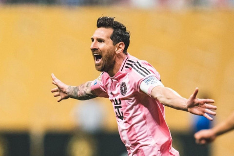 Месси оформил дубль и забил 905-й гол в карьере