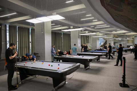 Dövlət qurumlarının əməkdaşları bilyard masası arxasında güclərini sınayıblar