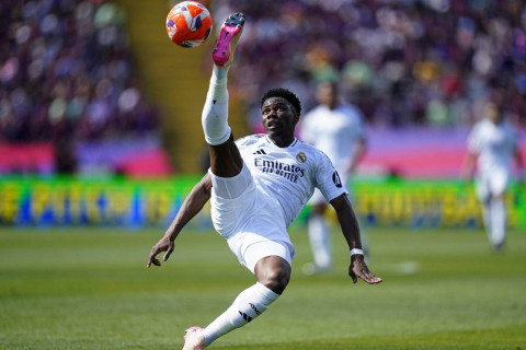 "Манчестер Юнайтед" нацелился на полузащитника "Реала"