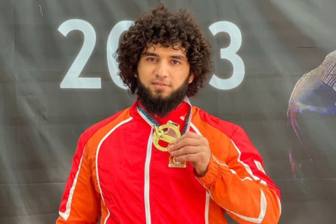 Azərbaycanlı karateçi İstanbulda tatamiyə çıxacaq