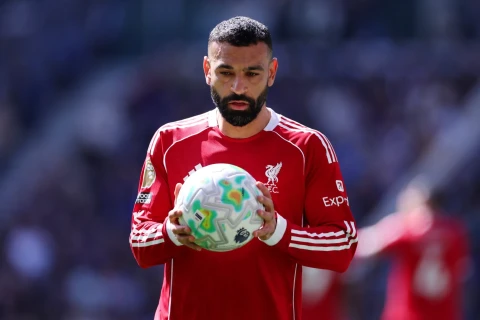 Salahdan möhtəşəm vida: Cerrardın rekordunu təkrarladı - VİDEO