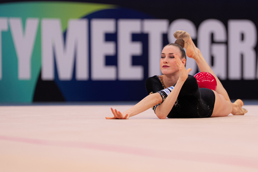 “Bakı tamaşaçıları qarşısında xalçaya çıxmaq xoş idi” – Darya Varfolomeyevanın İDMAN.BİZ-ə MÜSAHİBƏSİ