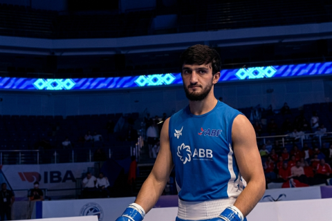 Nəbi İsgəndərov Dünya Kubokuna qələbə ilə başlayıb