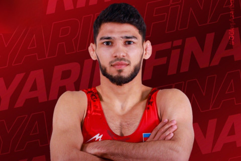 Нихат Мамедли вышел в полуфинал чемпионата Европы