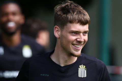 Napoleon Fransa klublarının hədəfində