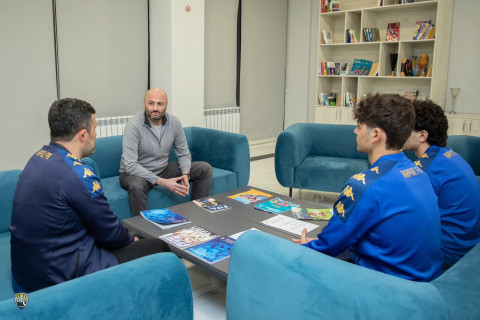 Gəncə təmsilçisindən gənclərə şans: İki futbolçu ilə müqavilə bağlandı - FOTO