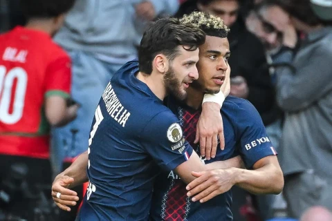 Liqa 1: Kvaratsxeliya PSJ-ni darmadağına daşıyıb