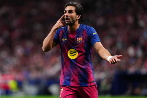 "Барселона" готова расстаться с нападающим