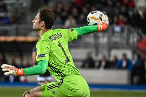 Победитель АПЛ сезона 2015/16 "Лестер" вылетел в третий дивизион Англии - ВИДЕО