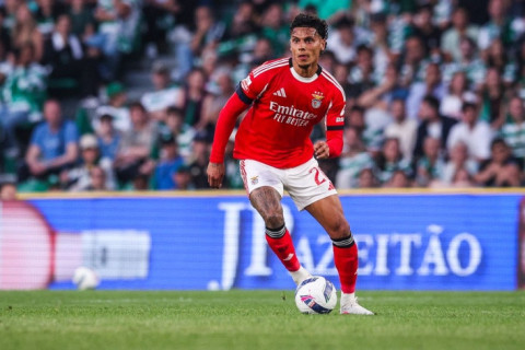 Полузащитник "Бенфики" Ричард Риос может перебраться в английский гранд