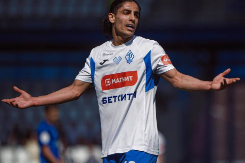 "Карабах" и "Нефтчи" интересуются иранским футболистом из России?