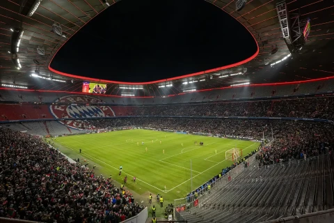 Dünyanın ən baxımlı futbol oynayan klubları açıqlanıb