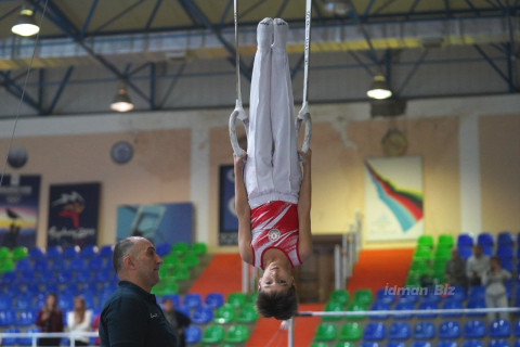 Kişi və qadın idman gimnastları ölkə birinciliyi keçirilir - YENİLƏNİR + FOTO