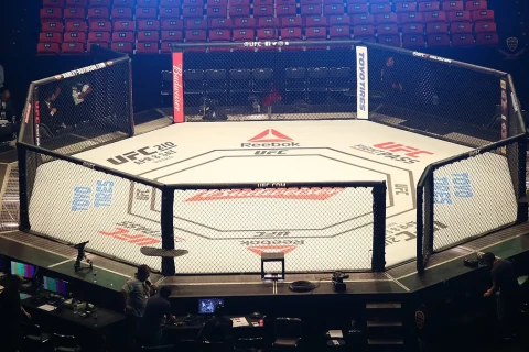 UFC returns to Las Vegas with Sterling headlining Vegas 116