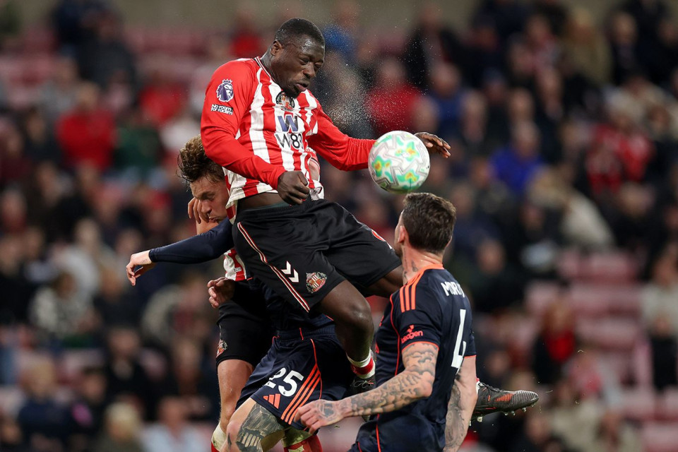 Premyerliqa: “Nottinqem Forest” “Sanderlend”ə divan tutdu - VİDEO