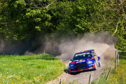 Отец Макса Ферстаппена попал в серьезную аварию на ралли в Бельгии