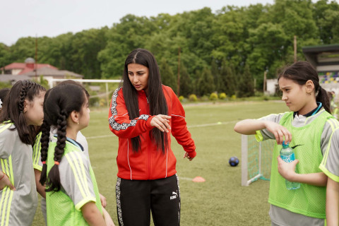 Lənkəranda qızlar üçün futbol festivalı keçirilib - FOTO
