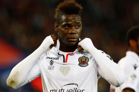 Марио Балотелли обрушился на молодежь после провала Италии