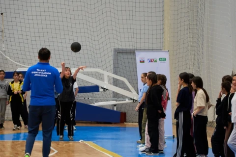 Şəkidə Olimpiya həyəcanı: 192 məktəbli yarışdı - FOTO