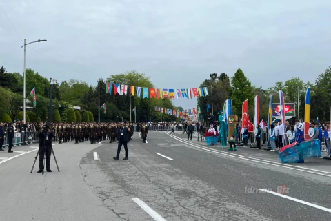Reqataya rəng qatan açılış proqramı - YENİLƏNİB + FOTO/VİDEO