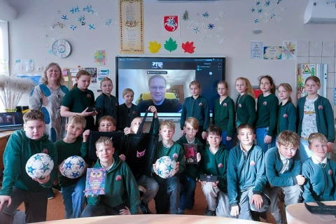 “Sabah”ın baş məşqçisi uşaqlıq illərini yad etdi - FOTO