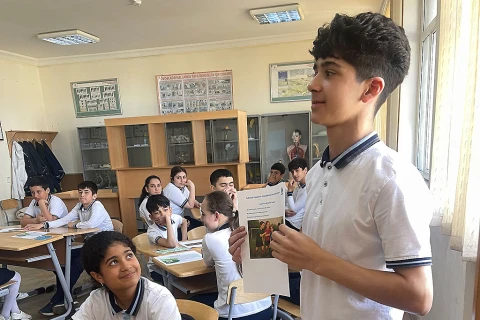 UEFA-nın dəstəyi ilə Bakıda uşaq hüquqlarının qorunmasına dair tədbir keçirilib - FOTO