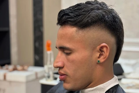 Futbolçuların bərbəri: “Qarabağ”ın oyunçusu olduğunu bilmirdim” - MÜSAHİBƏ + FOTO