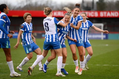 Avropada bir ilk: “Brayton”dan qadın futbolu üçün xüsusi stadion - FOTO