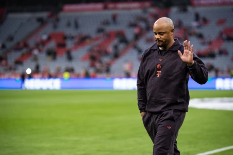 Vensan Kompani PSJ ilə oyundakı hakimlikdən narazıdır