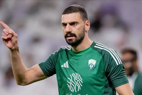 Merih Demiral: “Hamı “Əl-Nəsr”in çempion olmasına kömək edir”