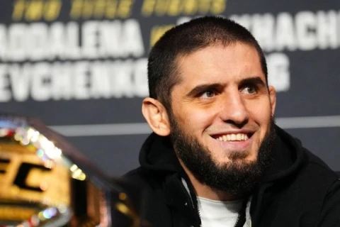 Maxaçev Topuriya ilə döyüşün niyə baş tutmadığını açıqladı