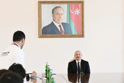 Prezident İlham Əliyev Avropa çempionatında komanda hesabında birinci olan güləşçiləri qəbul edib - FOTO
