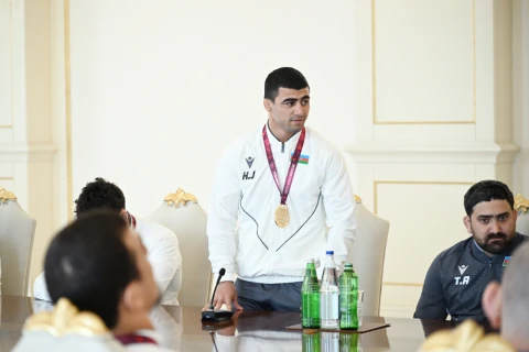 Prezident İlham Əliyev Avropa çempionatında komanda hesabında birinci olan güləşçiləri qəbul edib - FOTO