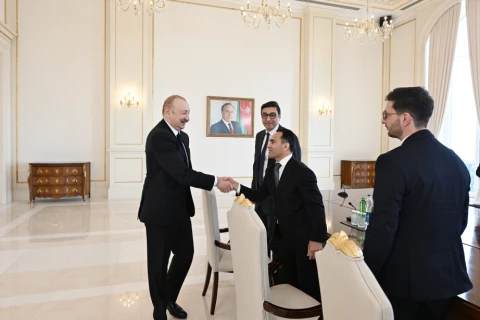 Prezident İlham Əliyev Avropa çempionatında komanda hesabında birinci olan güləşçiləri qəbul edib - FOTO