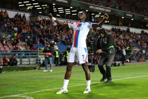 Исмаила Сарр в игре с "Шахтером" забил самый быстрый гол в истории Лиги конференций