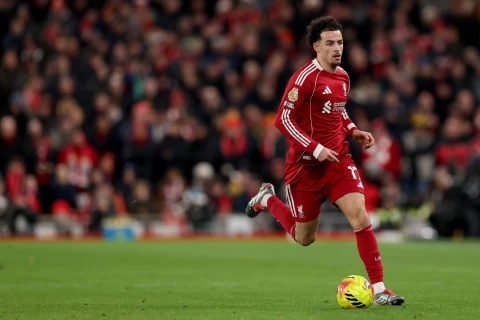 Curtis Jones could leave Liverpool as contract talks stall