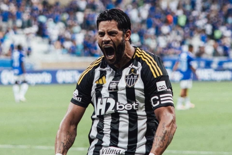 Braziliya futbolunun əfsanəsi Halk “Atletiko Mineyro”dan ayrılır