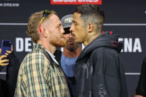 Karlos Prates UFC turnirində Cek Della Maddalenanı məğlub edib