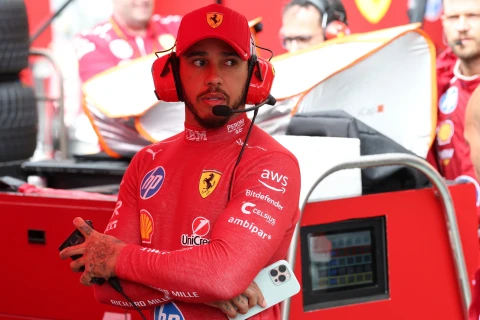 Hamilton simulyatorun onu aldatdığını söyləyib
