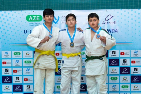 Yeniyetmə cüdoçuların Qərb bölgəsi üzrə region birinciliyi olub