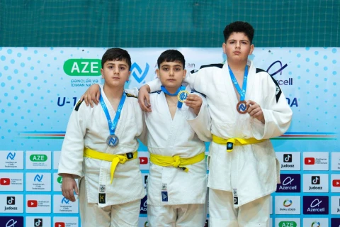 Yeniyetmə cüdoçuların Qərb bölgəsi üzrə region birinciliyi olub