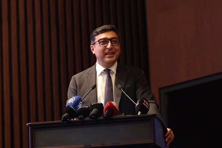 Fərid Qayıbov: “Aprel ayınaə müxtəlif idman növlərində möhtəşəm qələbələrimiz oldu”