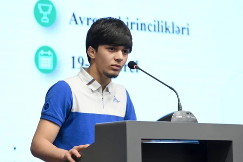 Fərid Qayıbov ötən ay beynəlxalq yarışlarda uğur qazanan idmançılarla görüşüb - FOTO