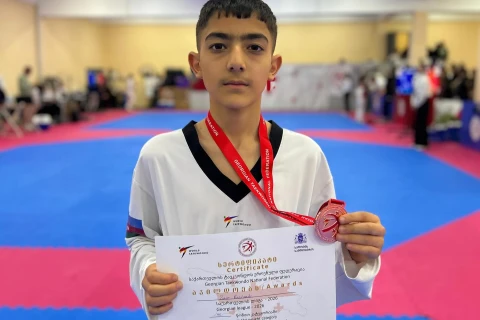 Azərbaycan taekvondoçuları Gürcüstandakı turnirdə dörd medal qazanıblar - FOTO