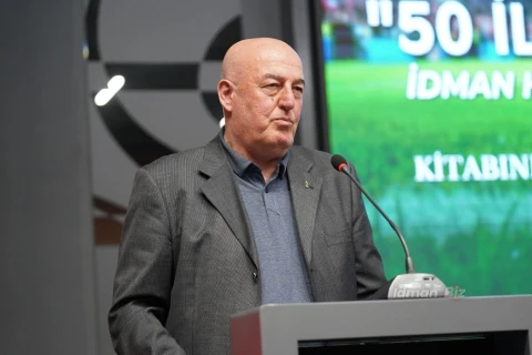 Boris Xetaqurovun “50 il futbolda” kitabının təqdimatı keçirilib - FOTO