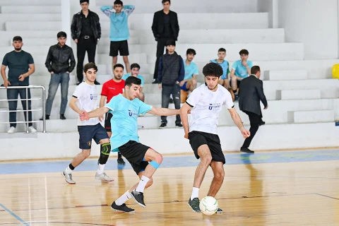 Bakıda UEFA-nın “Hat-Trick” proqramı çərçivəsində keçirilən futzal yarışı başa çatıb - FOTO