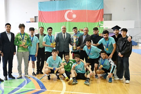 Bakıda UEFA-nın “Hat-Trick” proqramı çərçivəsində keçirilən futzal yarışı başa çatıb - FOTO