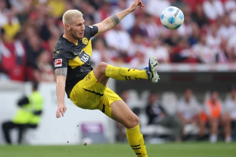 Niklas Sule announces shock retirement from football at 30