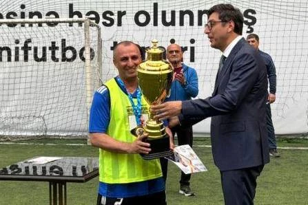 “Qarabağ” veteranlar arasında minifutbol yarışında qalib gəlib